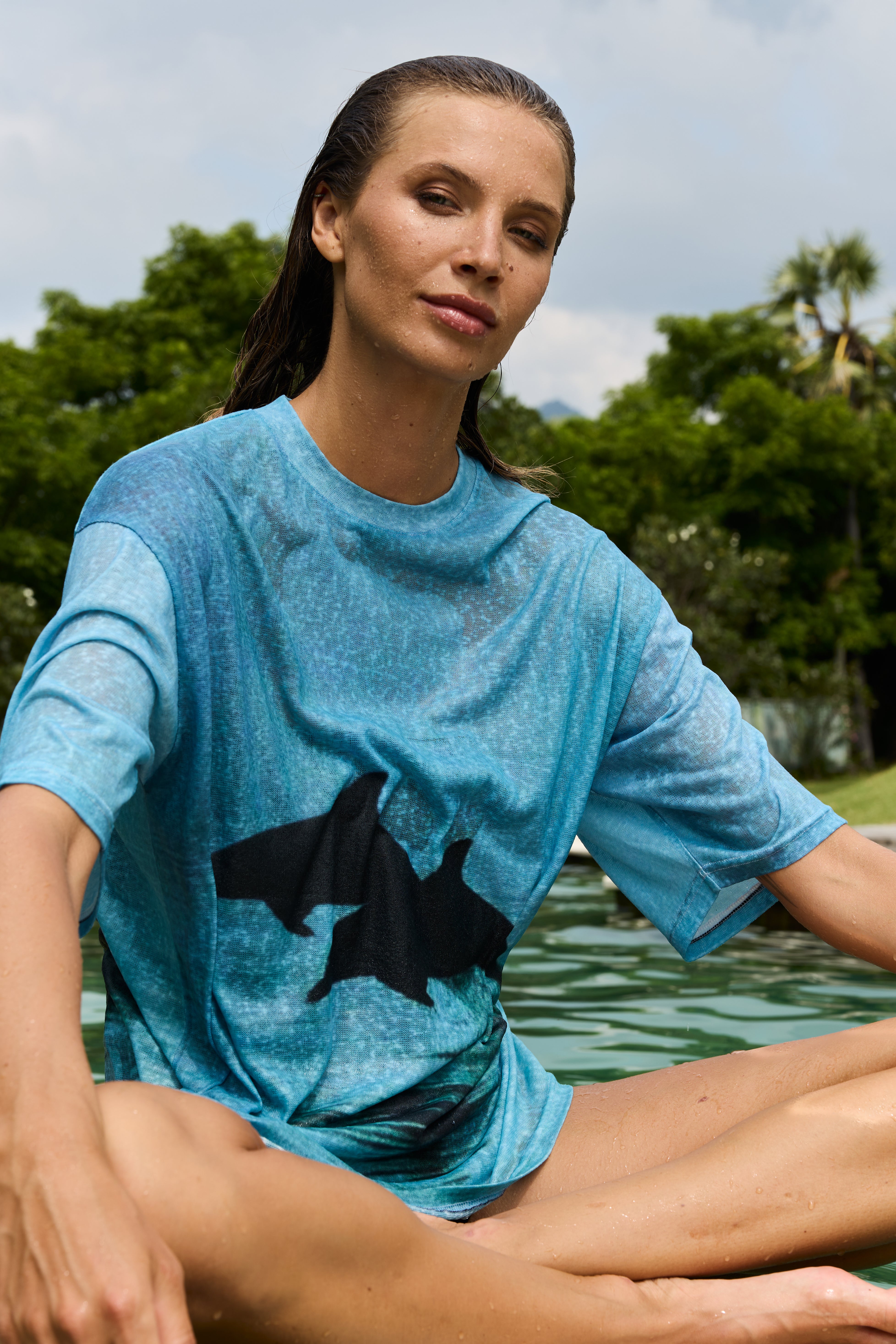 DOUBLE DOLPHIN TEE - BLUE