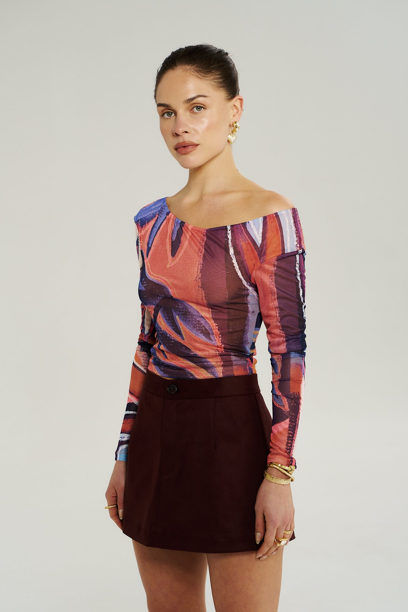 LS OFF SHOULDER TOP - BORDEAUX