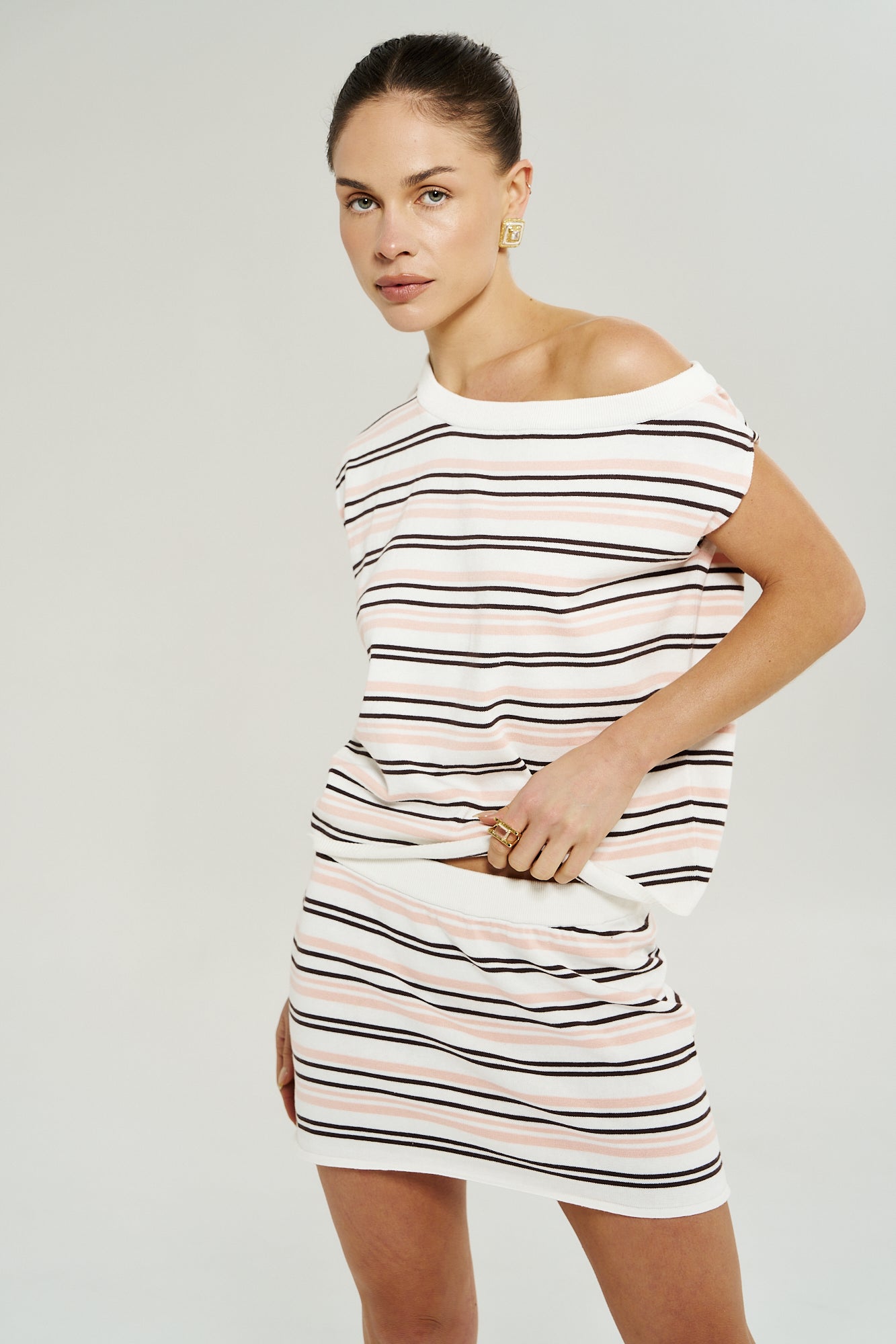 KNIT OFF SHOULDER TOP - DUSTY ROSE STRIPE