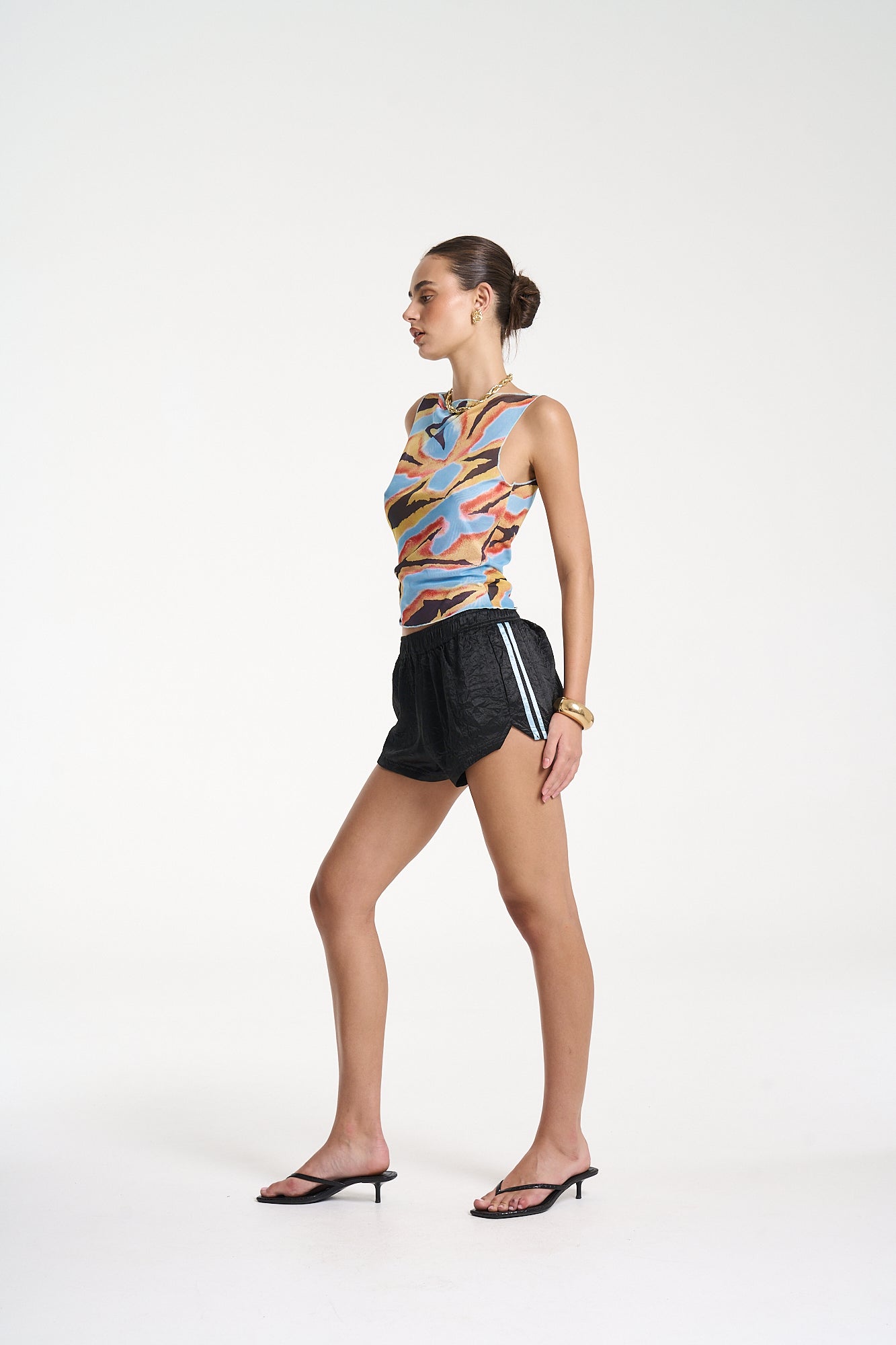 SPORTY SHORTY - BLACK