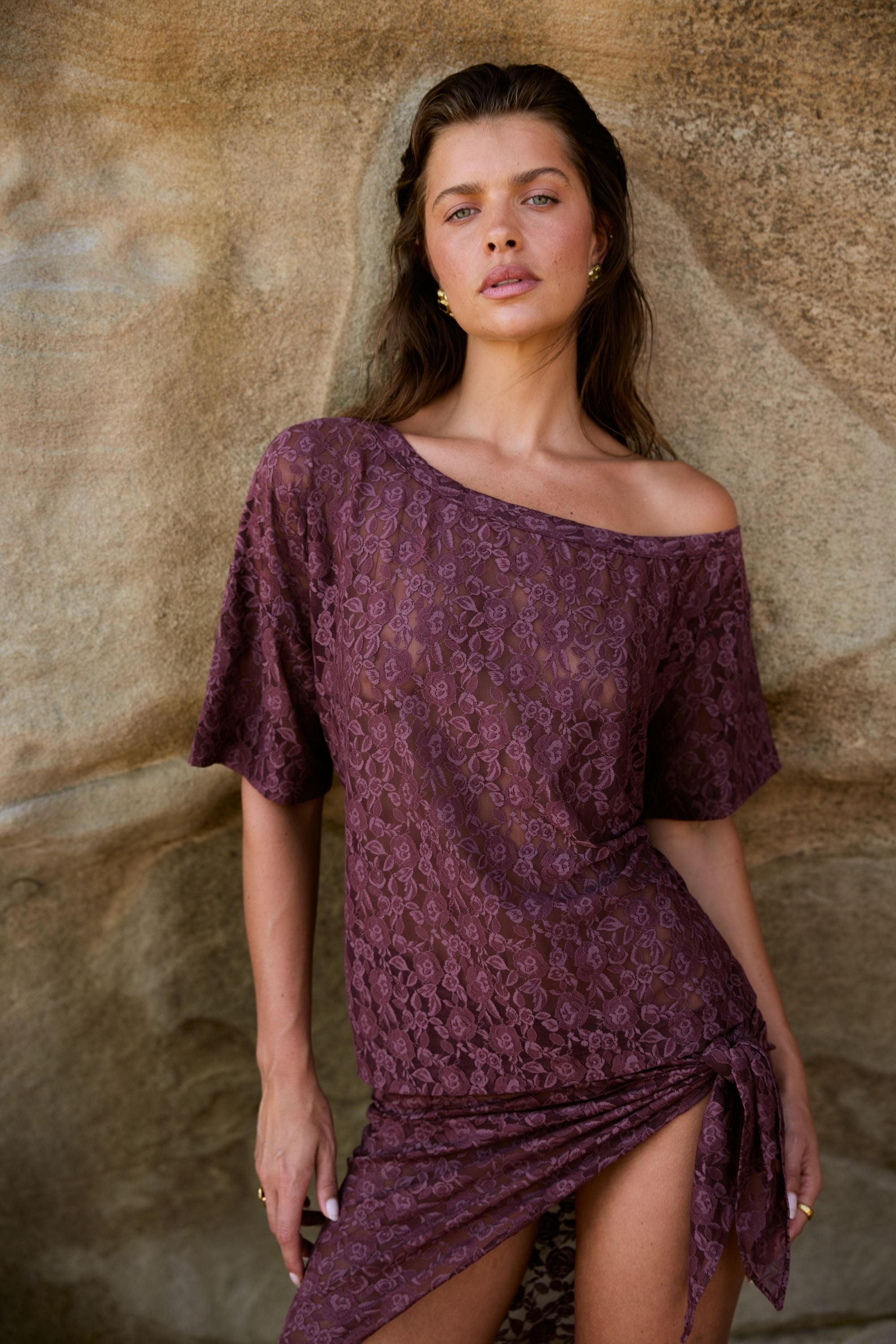 LACE OFF SHOULDER - CHOCOLAT