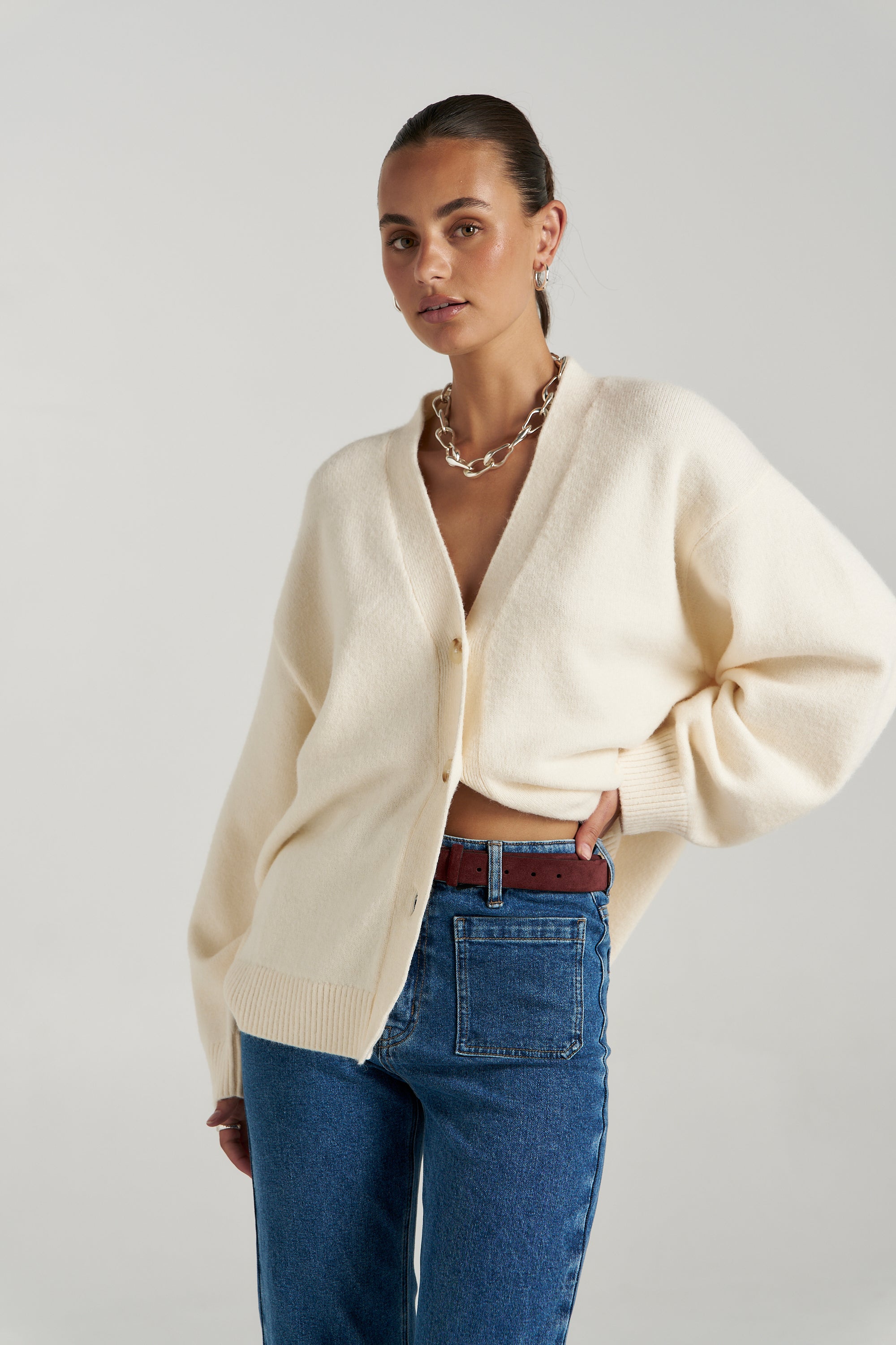 SLOUCHY CARDIGAN - VANILLA