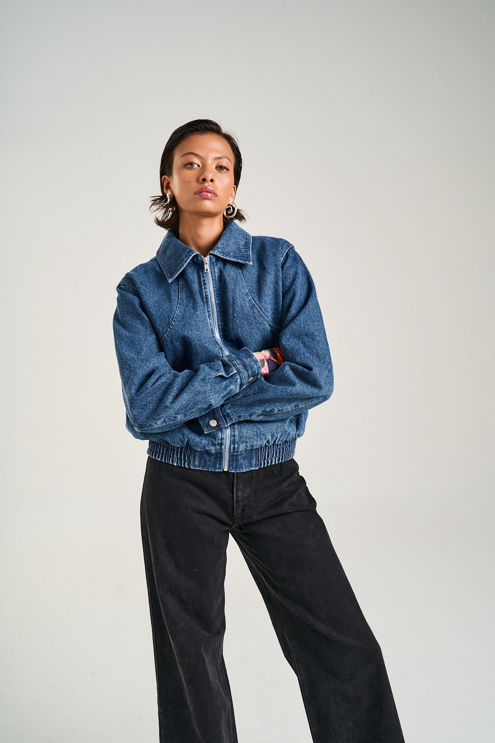CROPPED BOMBER - BLUE WASH DENIM