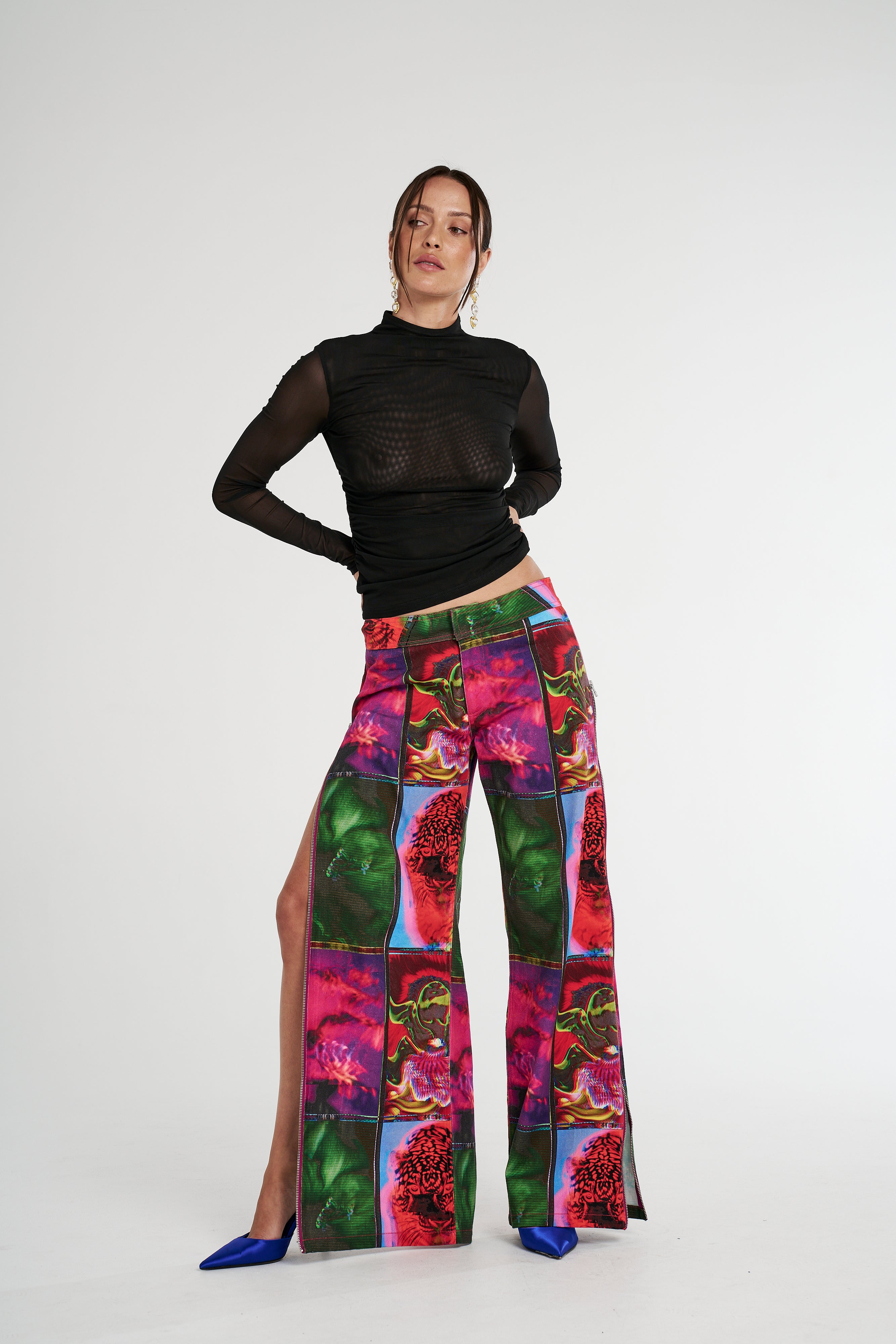 ZIP JEANS - UNTAMED