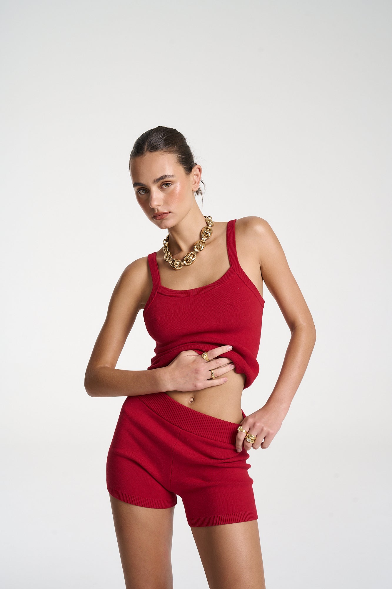 KNIT SHORT - CARDINAL RED