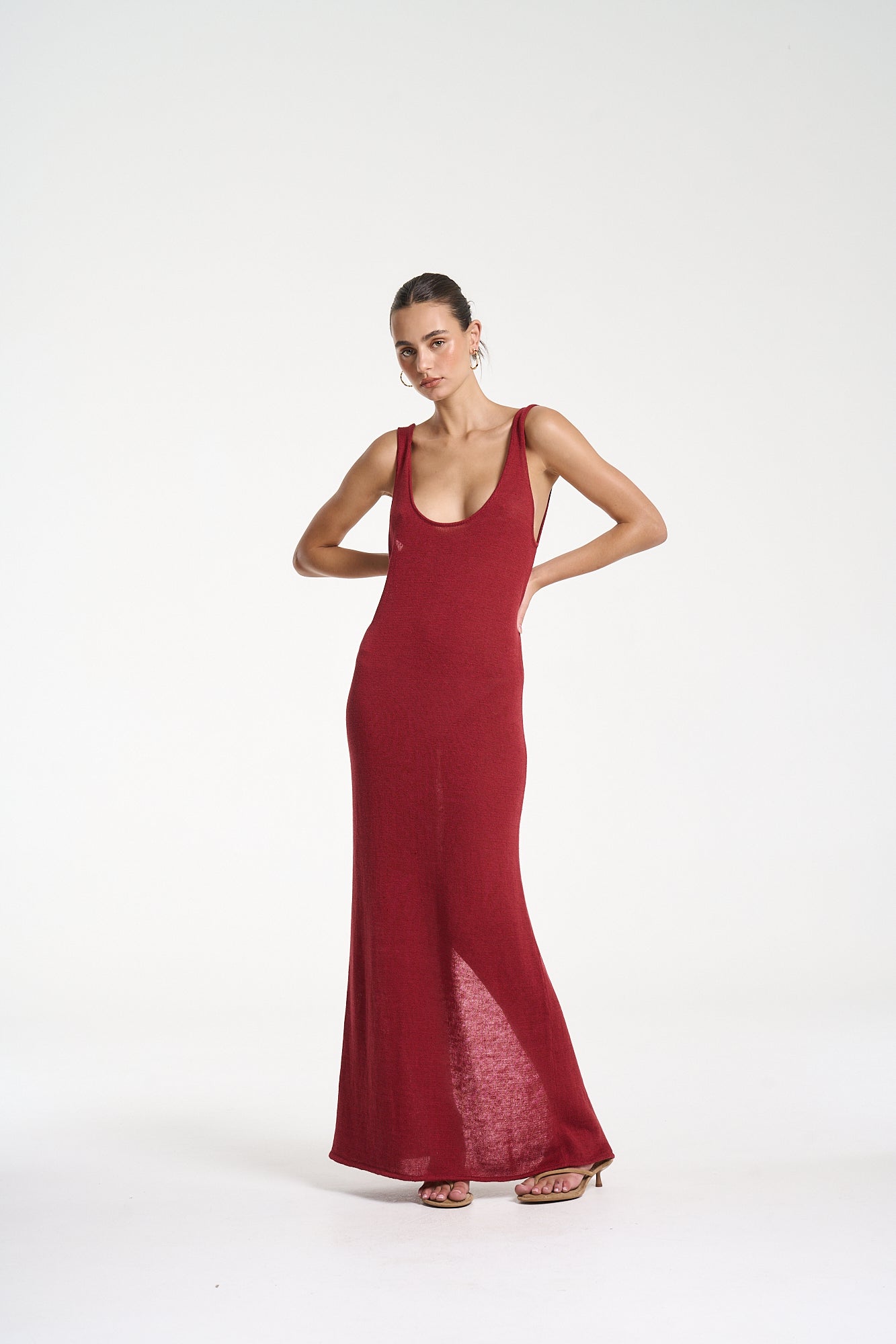 KNIT MAXI DRESS - CARMINE RED