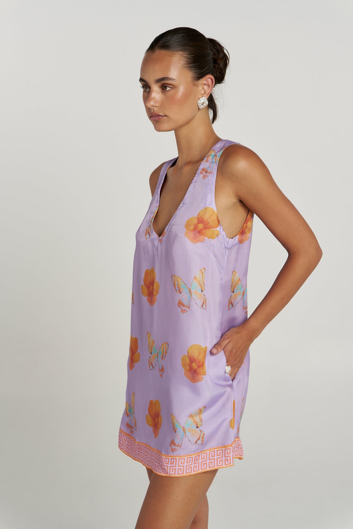 V SHIFT DRESS - REVERIE