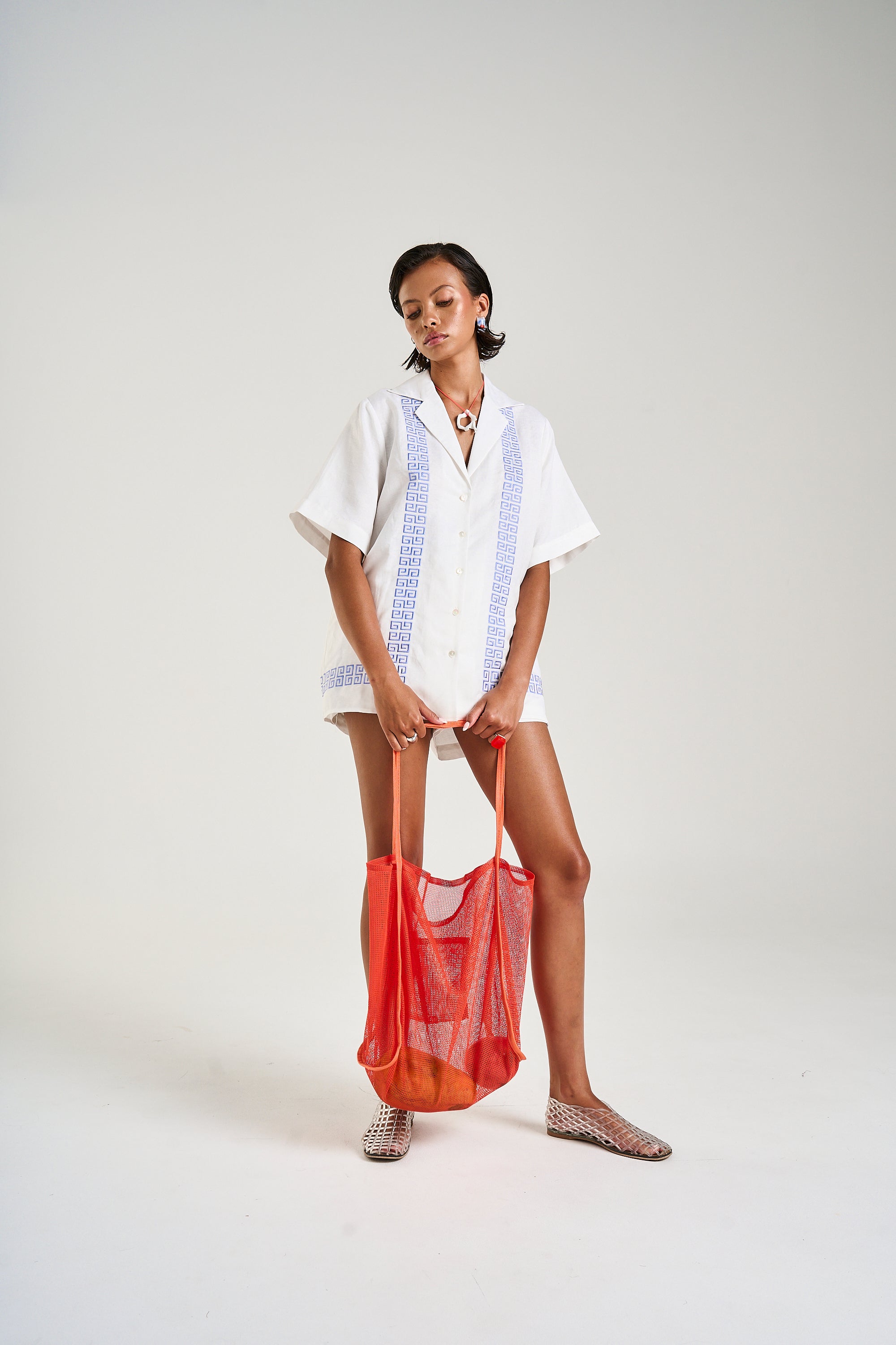 COLLARED SS SHIRT - SOL SCRIPT