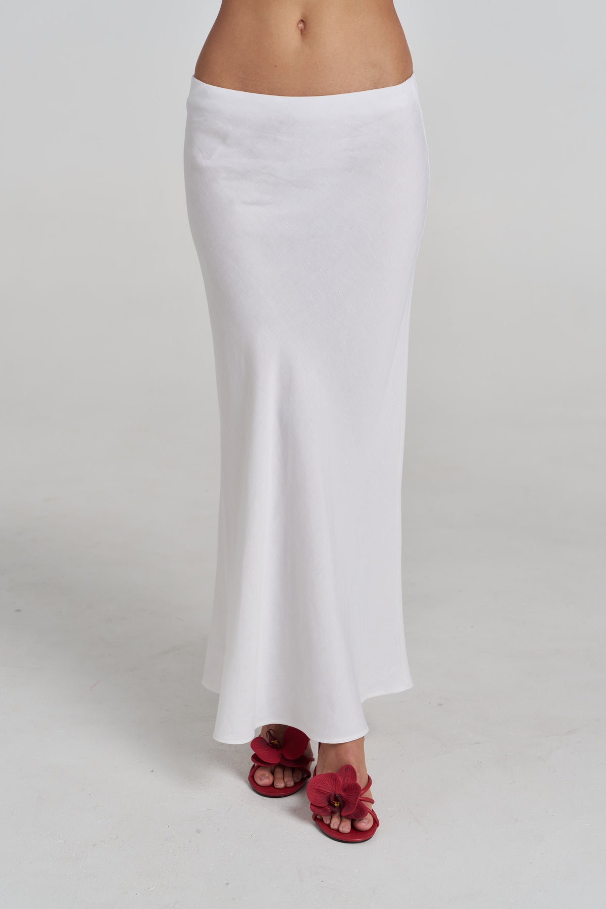 SLIP SKIRT - WHITE