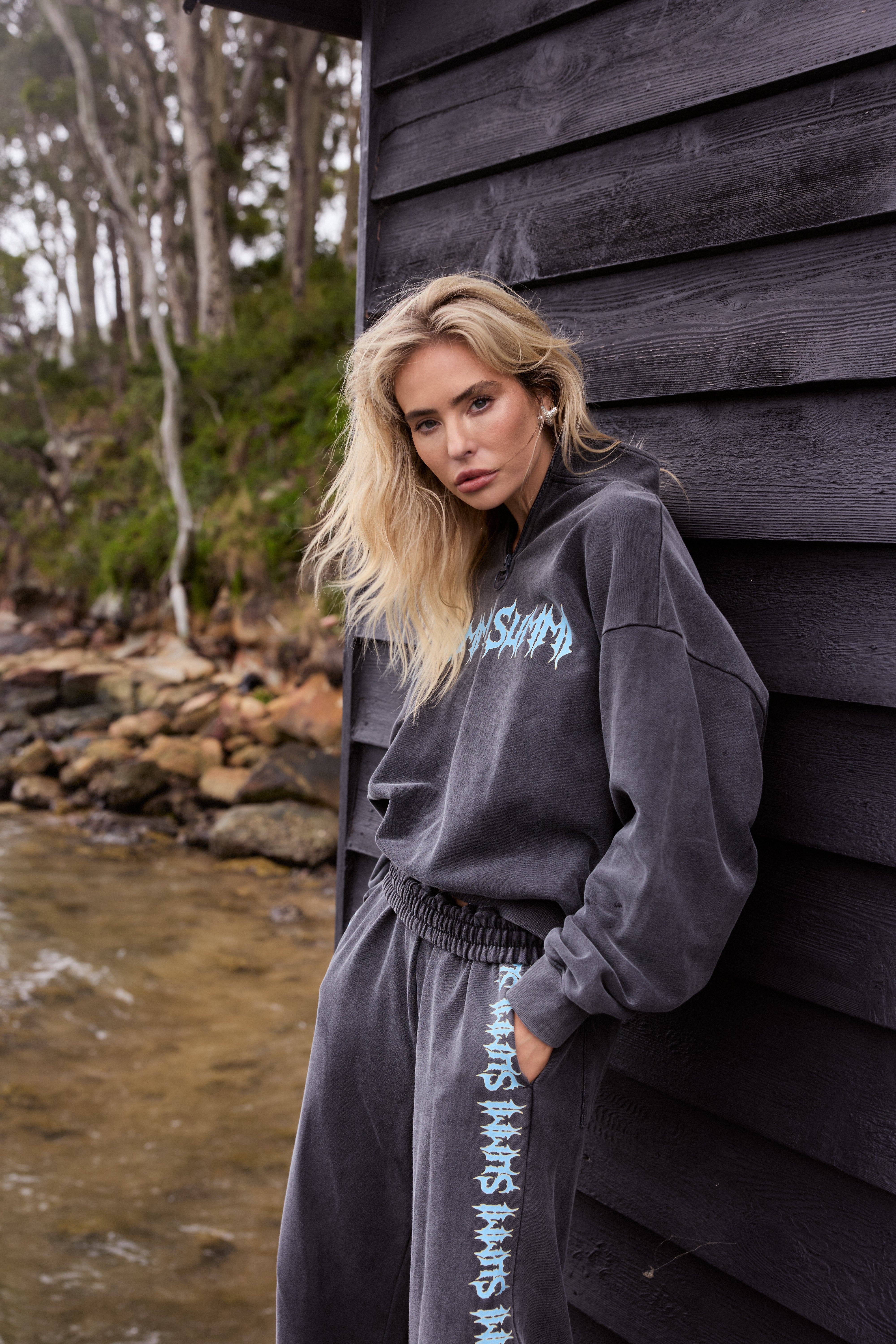 TRACK PANTS - INSANE SUMMI