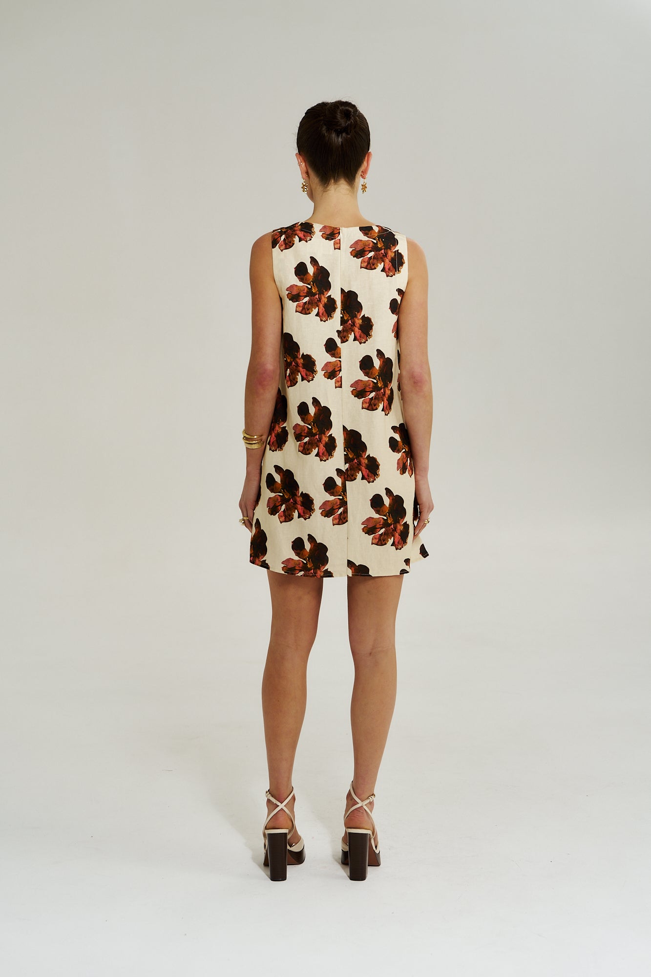 V NECK MINI DRESS - BUTTER FLEUR