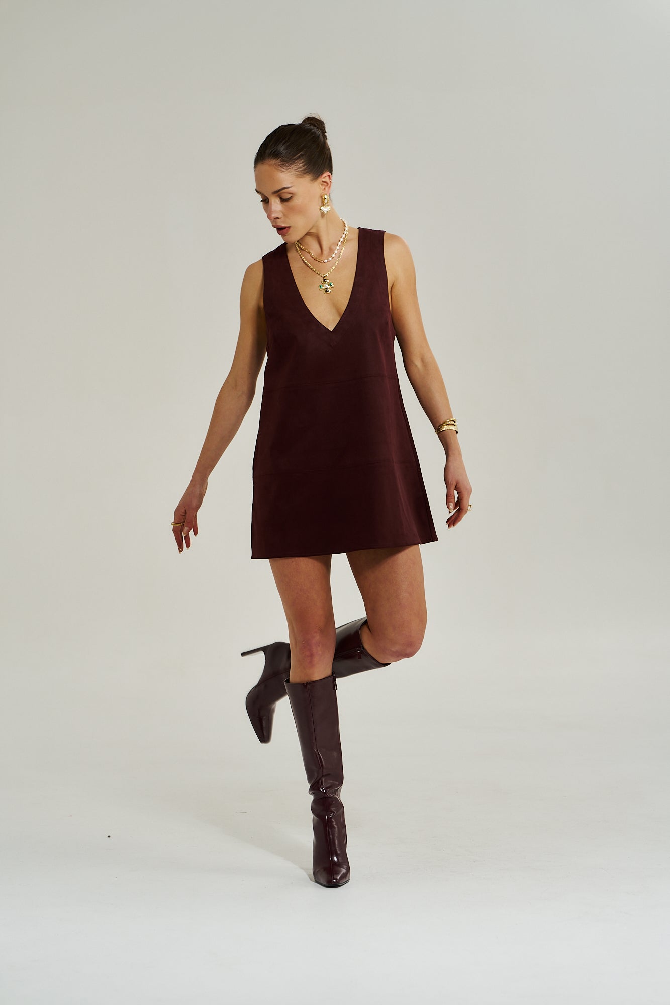 V NECK MINI DRESS - SYRAH