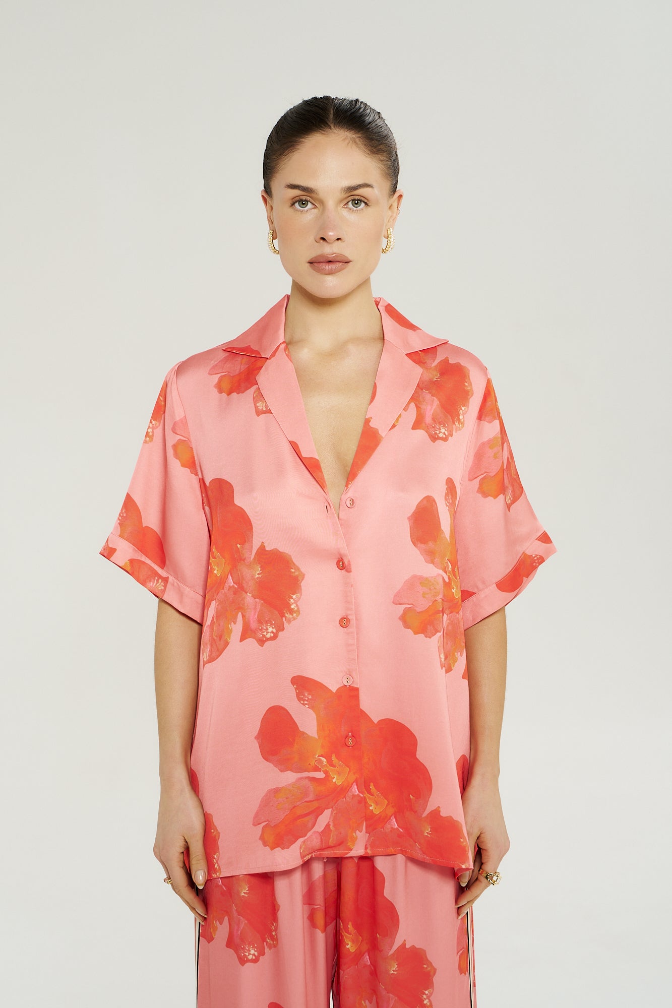 BUTTON UP SS SHIRT - PEACH PETALS