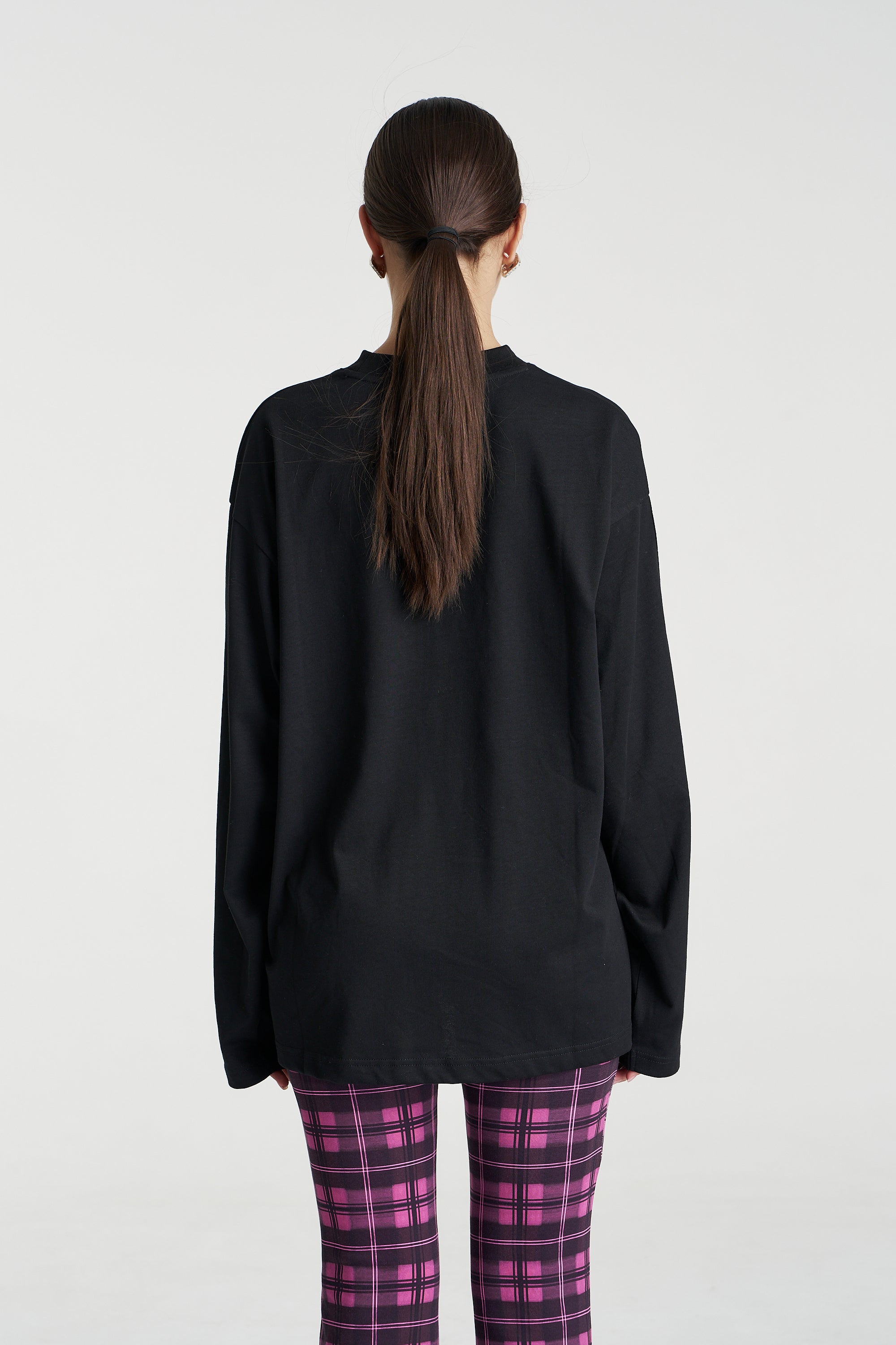 EYELET LS TOP - BLACK