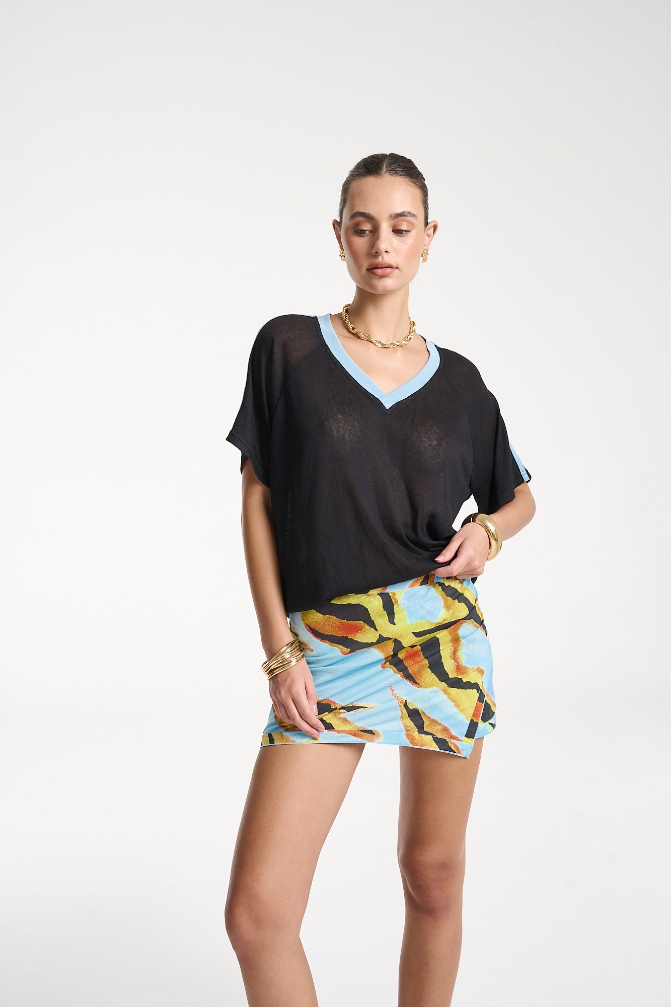 V NECK JERSEY - BLACK/ BLUE