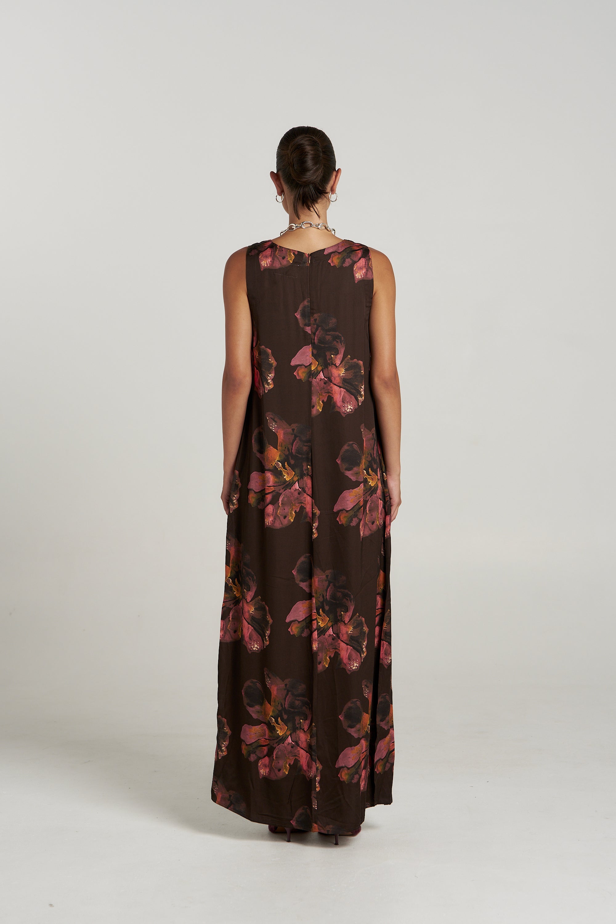 V NECK MAXI - CHOCOLAT PETALS