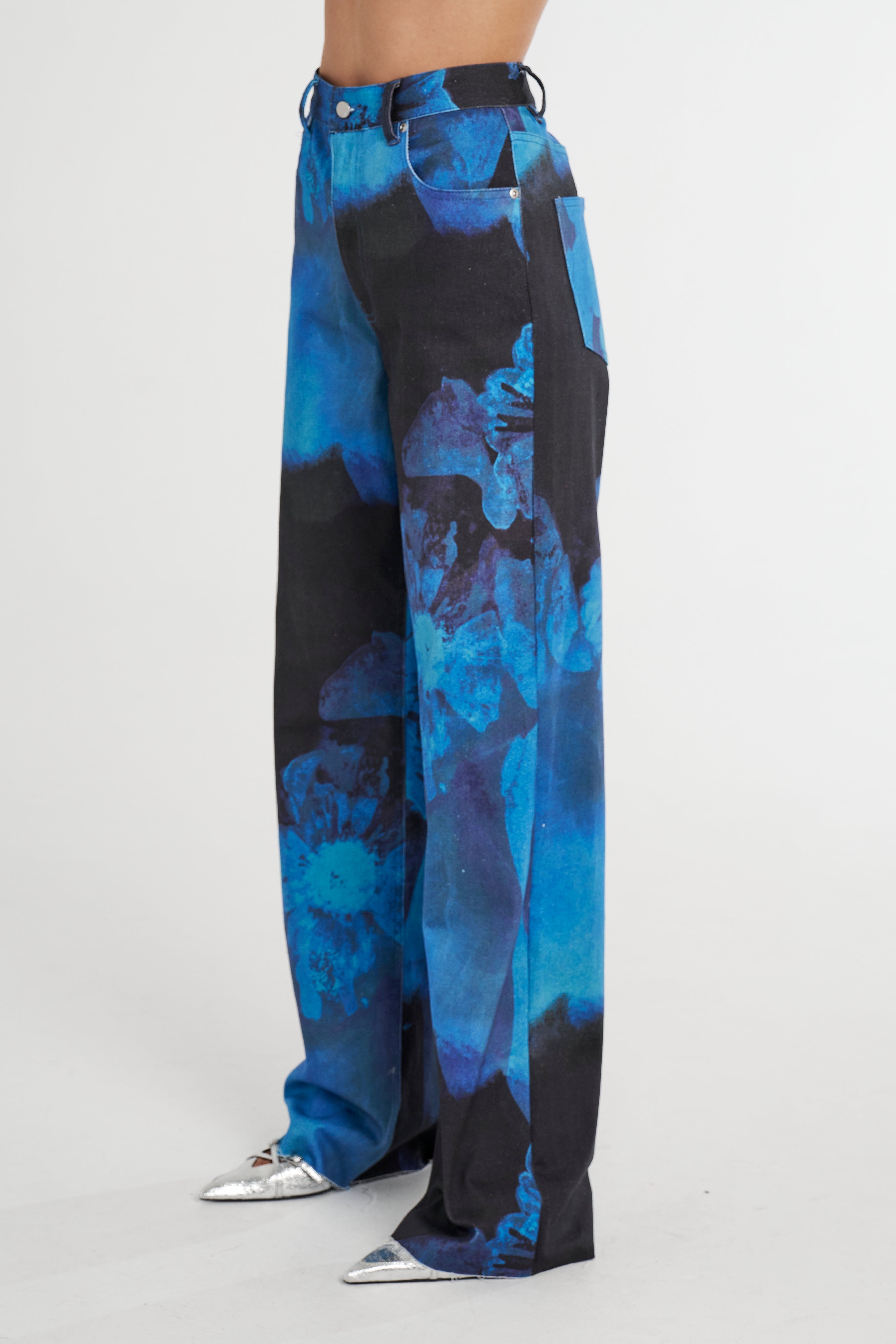 JEANS - DARK LUMEN