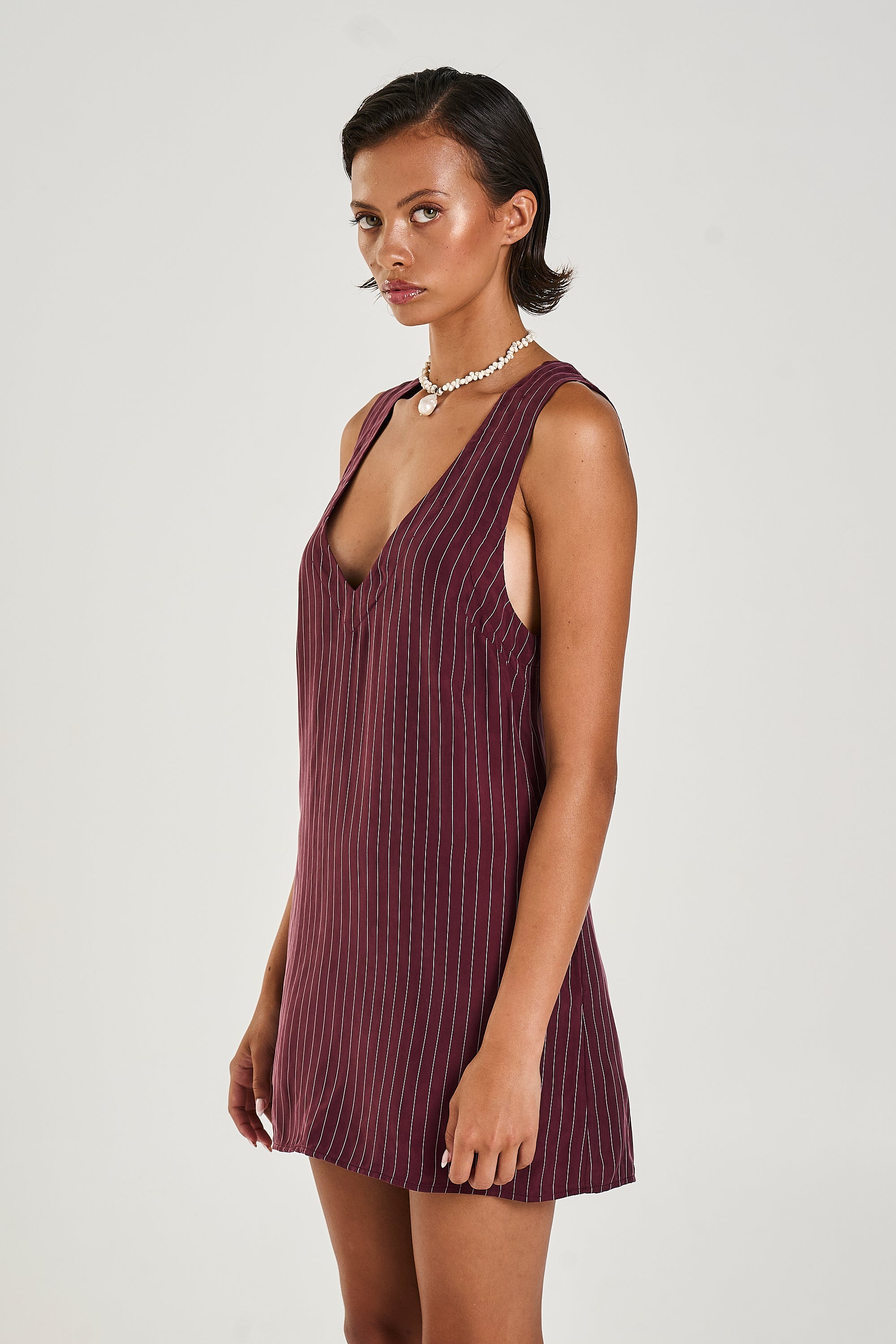 V-NECK SHIFT DRESS - KINA PINSTRIPE