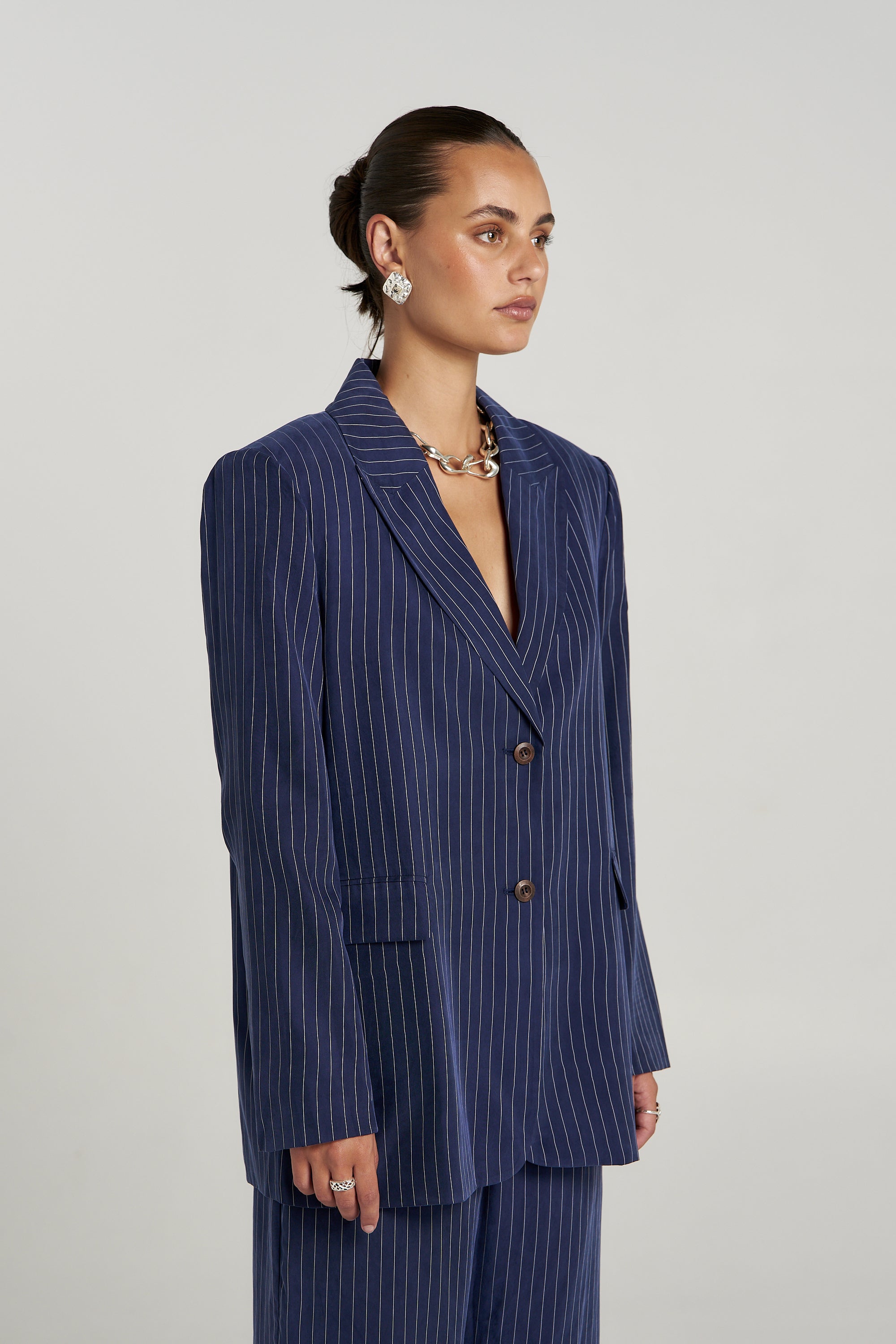 OS BLAZER - NAVY PINSTRIPE