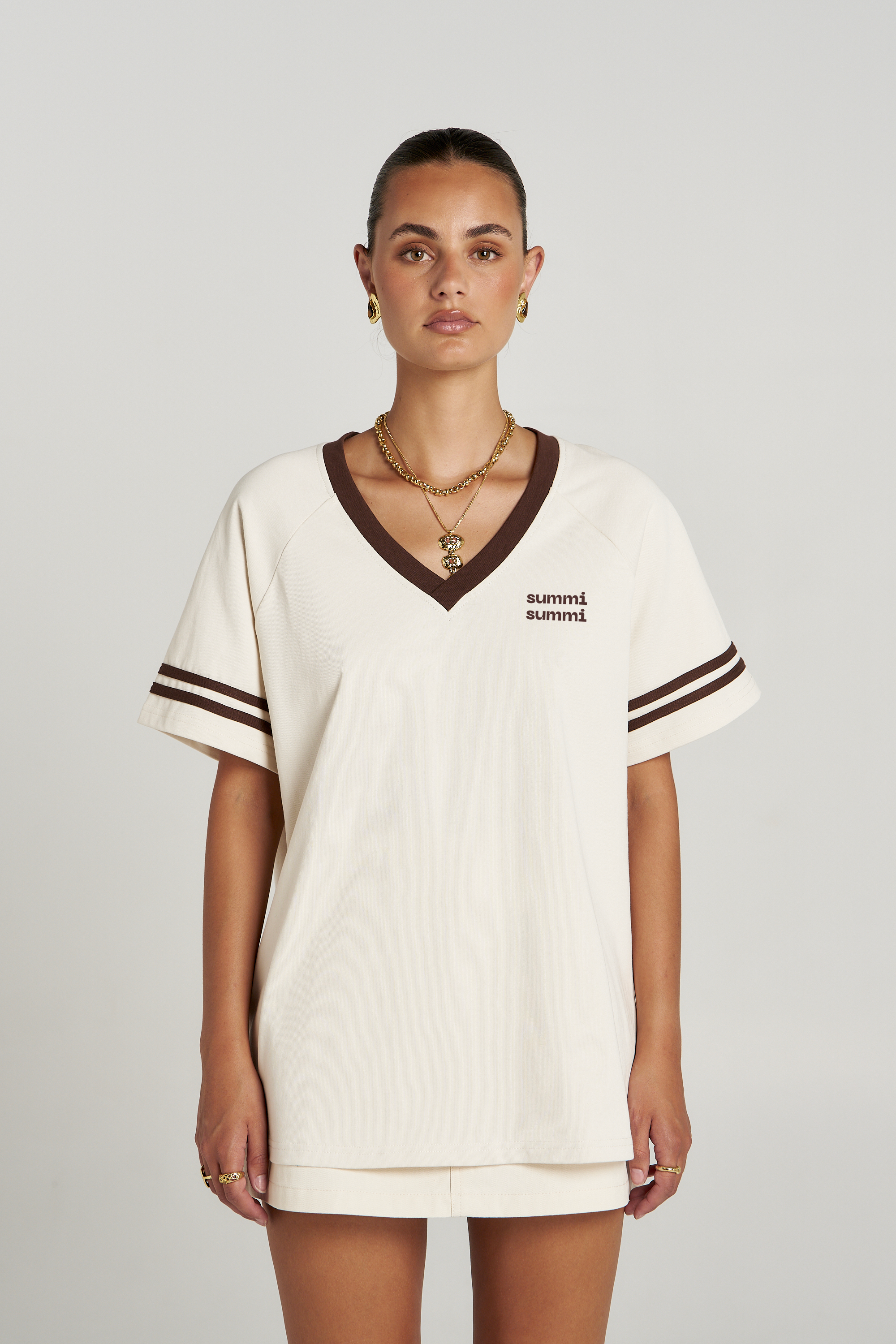 REVERIE V NECK - VANILLA/ ESPRESSO