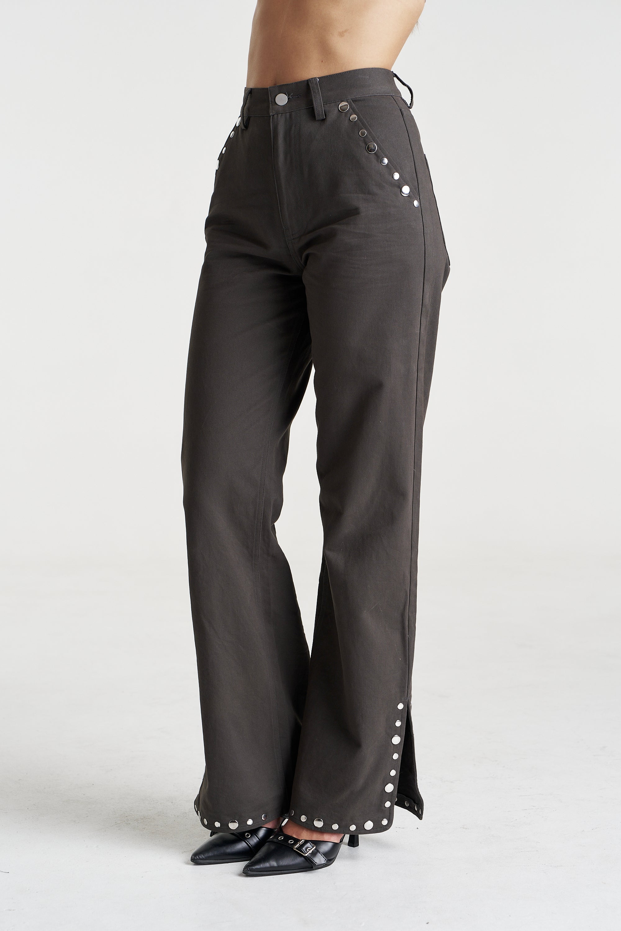 STUDDED EASY JEAN - SHADOW