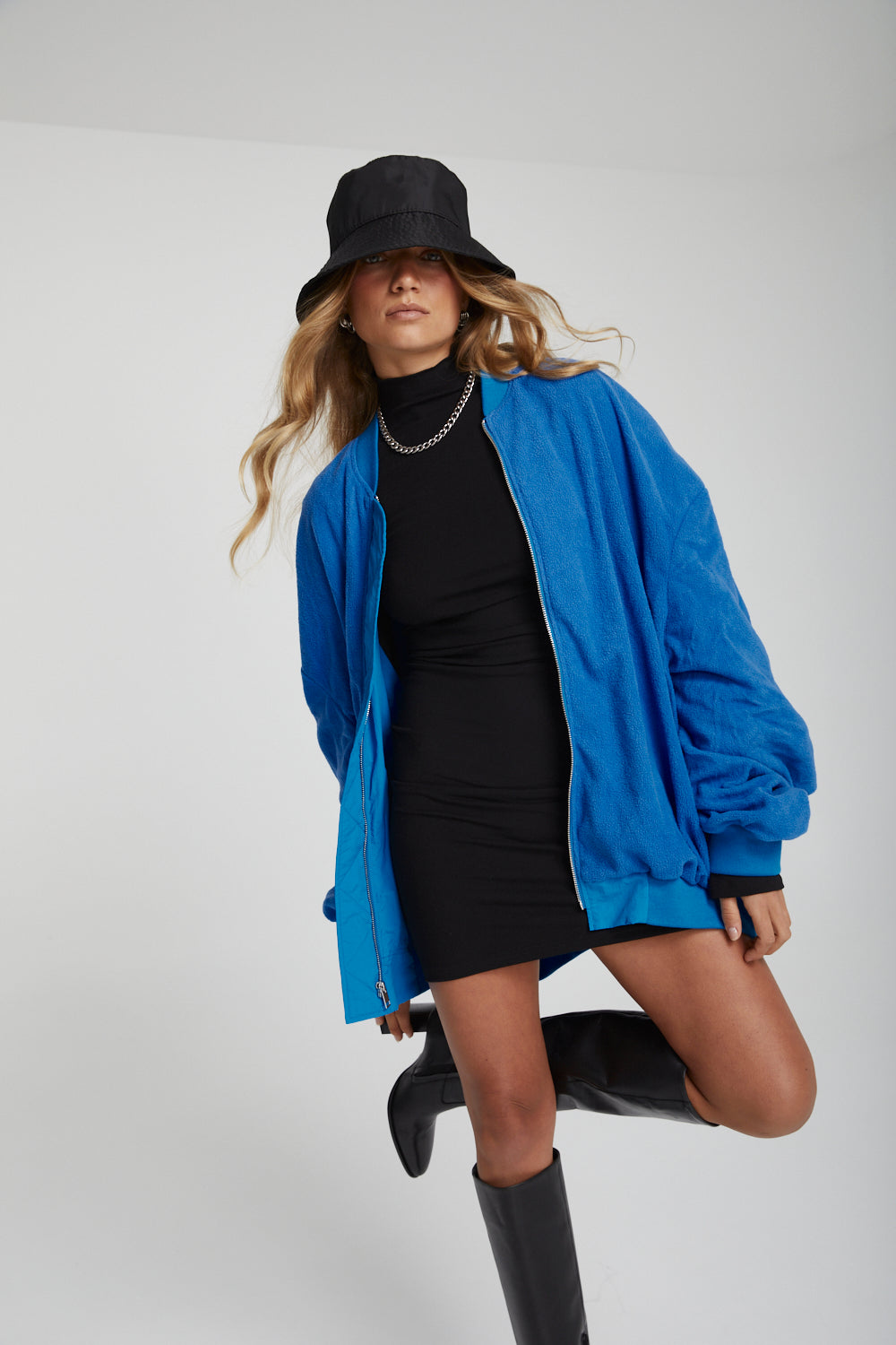 SLOUCHY BOMBER - ELECTRIC BLUE