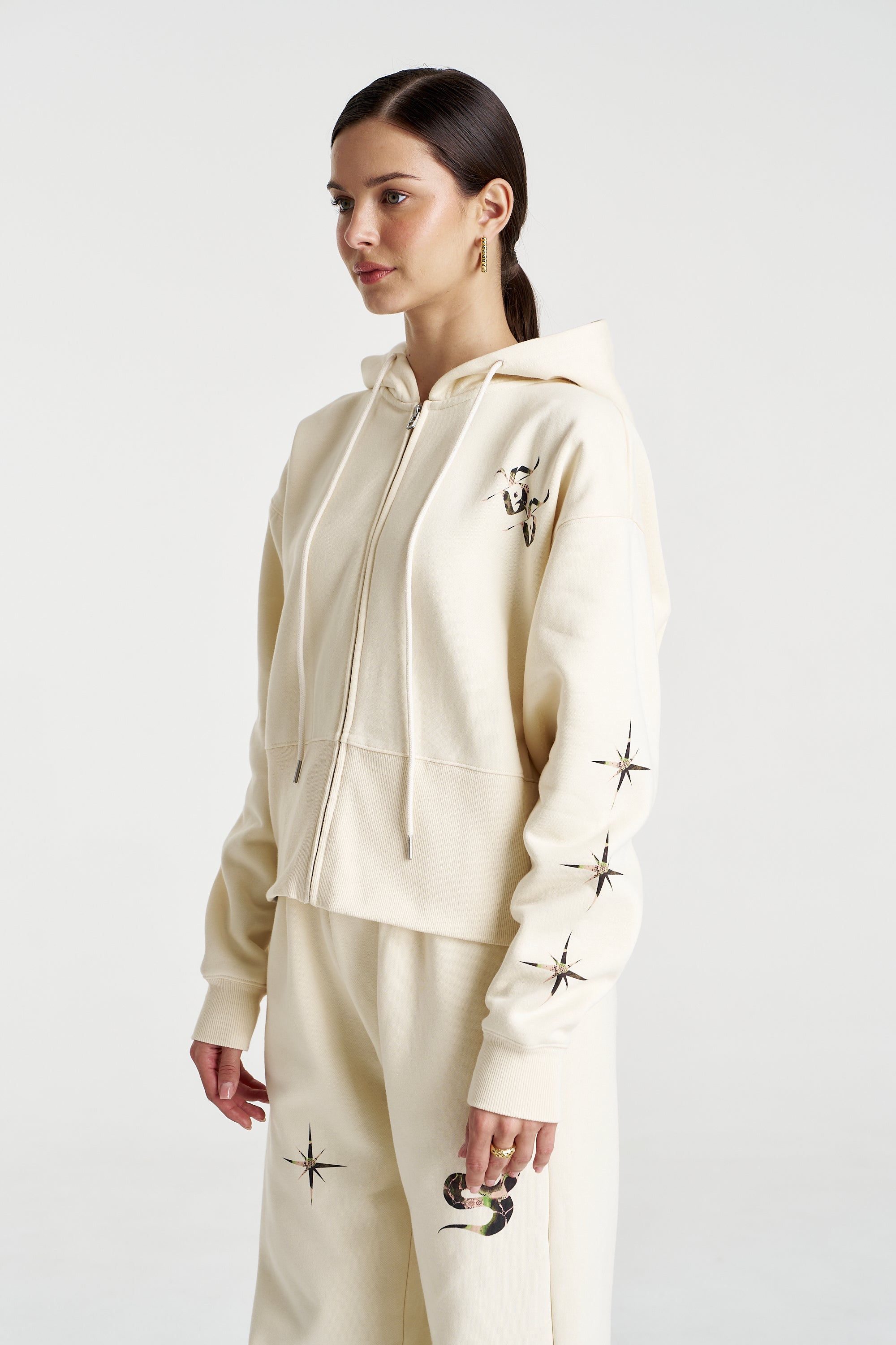 MOTIF HOODIE - VANILLA