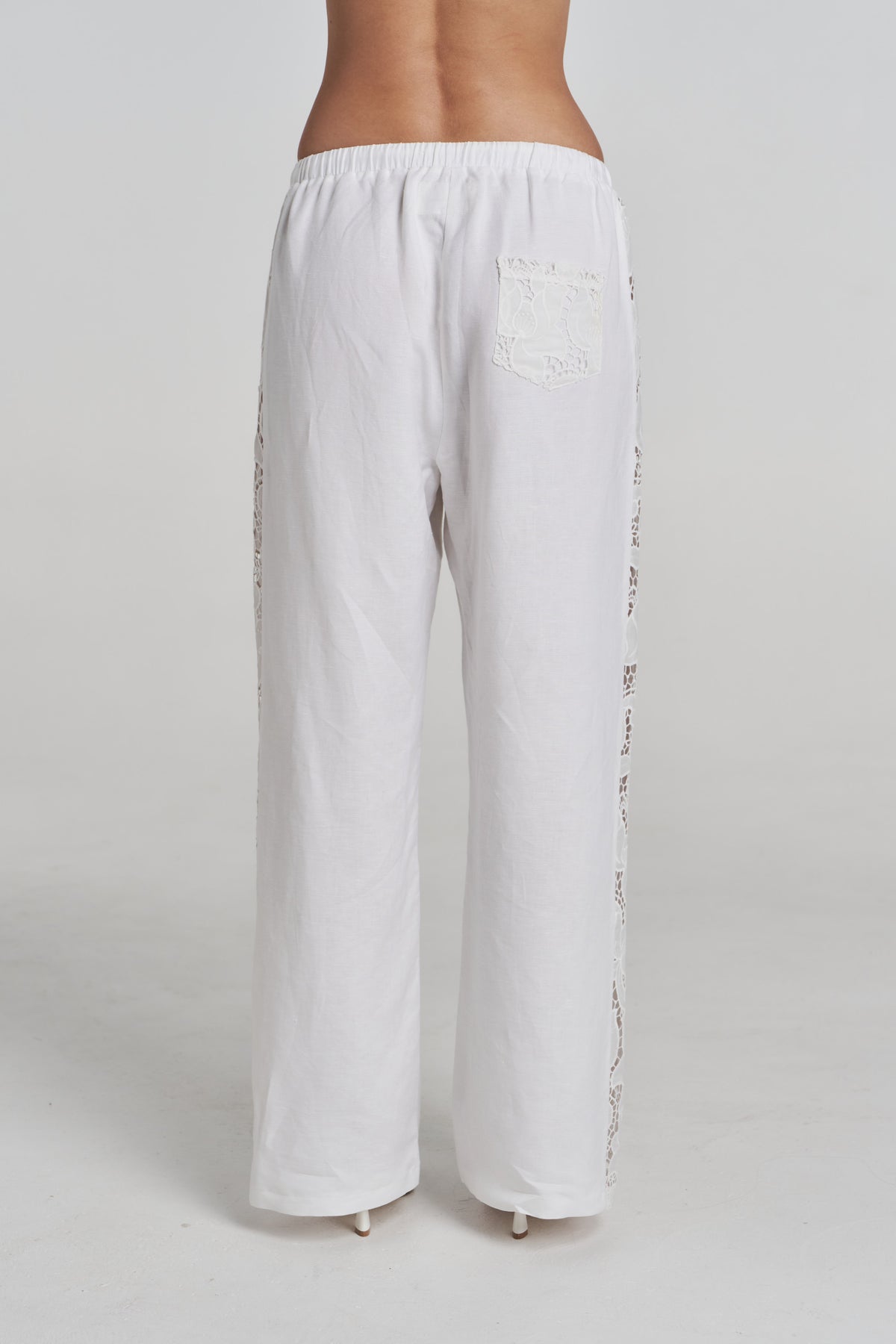 RELAXED ANGLAISE PANT - WHITE