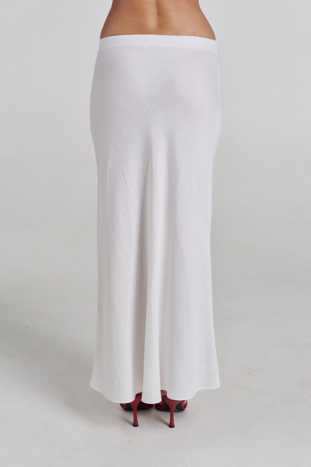 SLIP SKIRT - WHITE